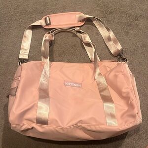 NEW Never Used Kittenish Pink Travel Bag Great Bag With Plenty Of Space